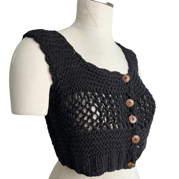 Womens Crochet Crop Top Size M Button Up Chunky Open Knit Black Boho Festival - Picture 1 of 6